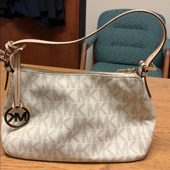MICHAEL Michael Kors Handbags - Michael Kors Small Monogram signature handbag